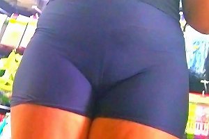 Morena Pacotuda Na Lojinha Big Pussy Brunette E 39